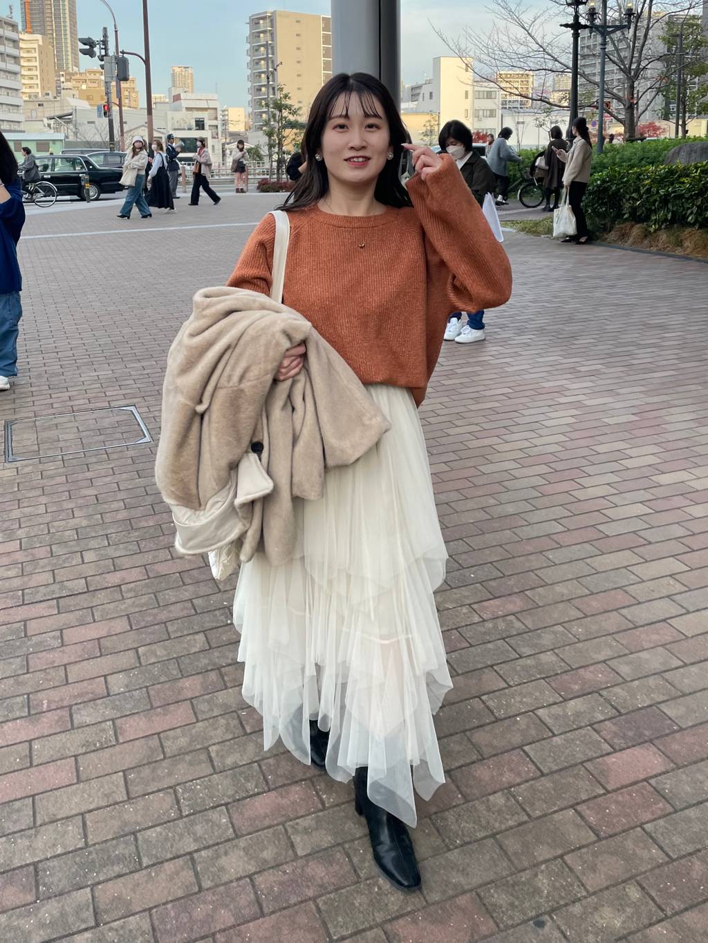 mysty womanの【WEB限定】アイスクリームクルーニットを使ったコーディネートを紹介します。｜Rakuten Fashion(楽天ファッション／旧楽天ブランドアベニュー)3507757