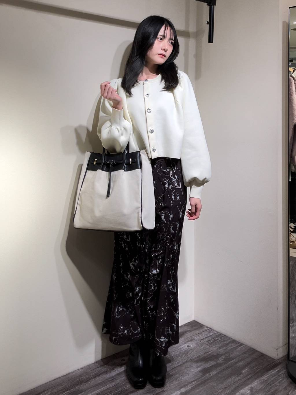 mysty womanのレザー×キャンバスBAGを使ったコーディネートを紹介します。｜Rakuten Fashion(楽天ファッション／旧楽天ブランドアベニュー)3507782