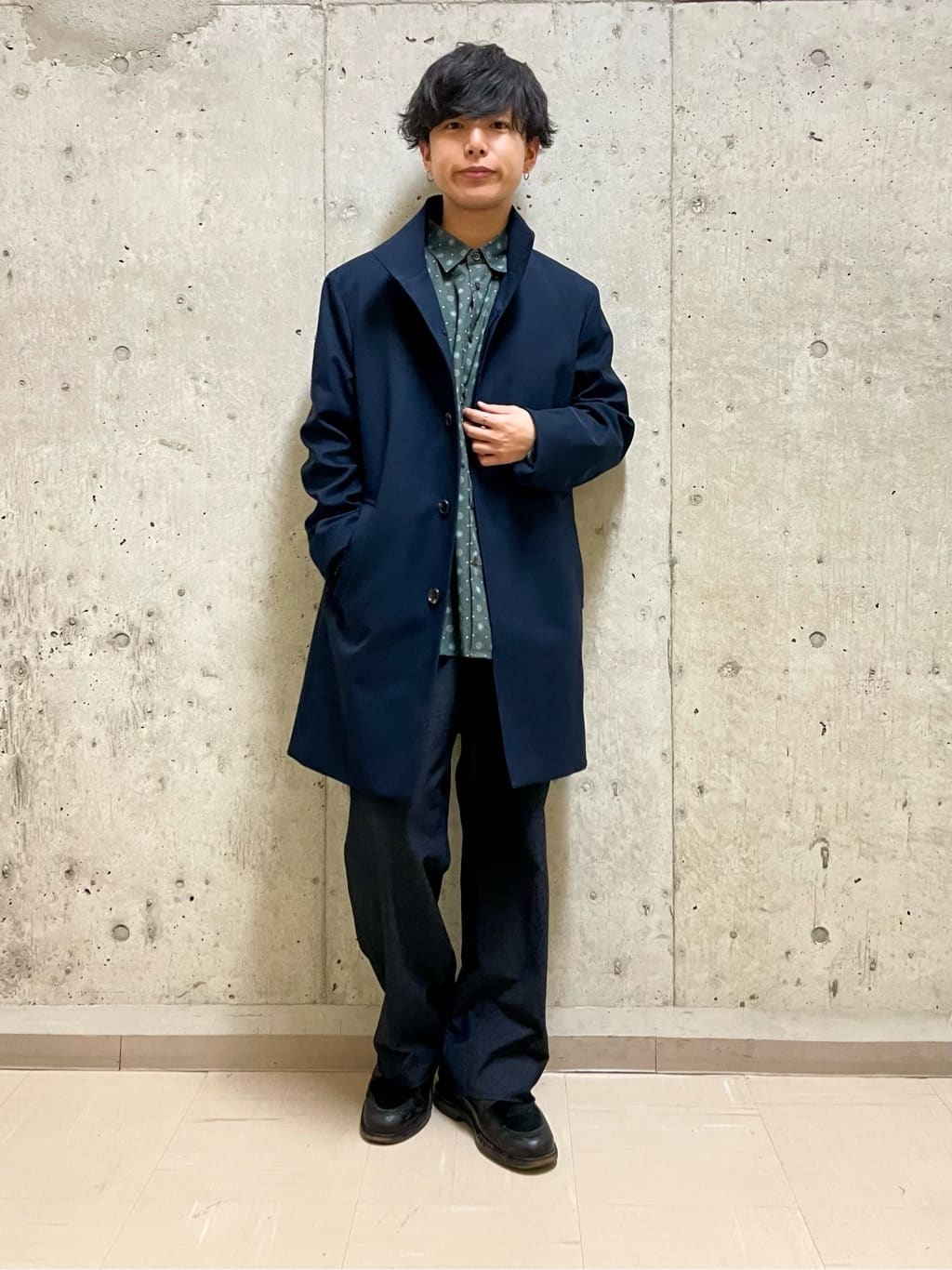 TAKEO KIKUCHIの【ダウンライナー付】メランジ スタンドカラー コートを使ったコーディネートを紹介します。｜Rakuten Fashion(楽天ファッション／旧楽天ブランドアベニュー)3526399
