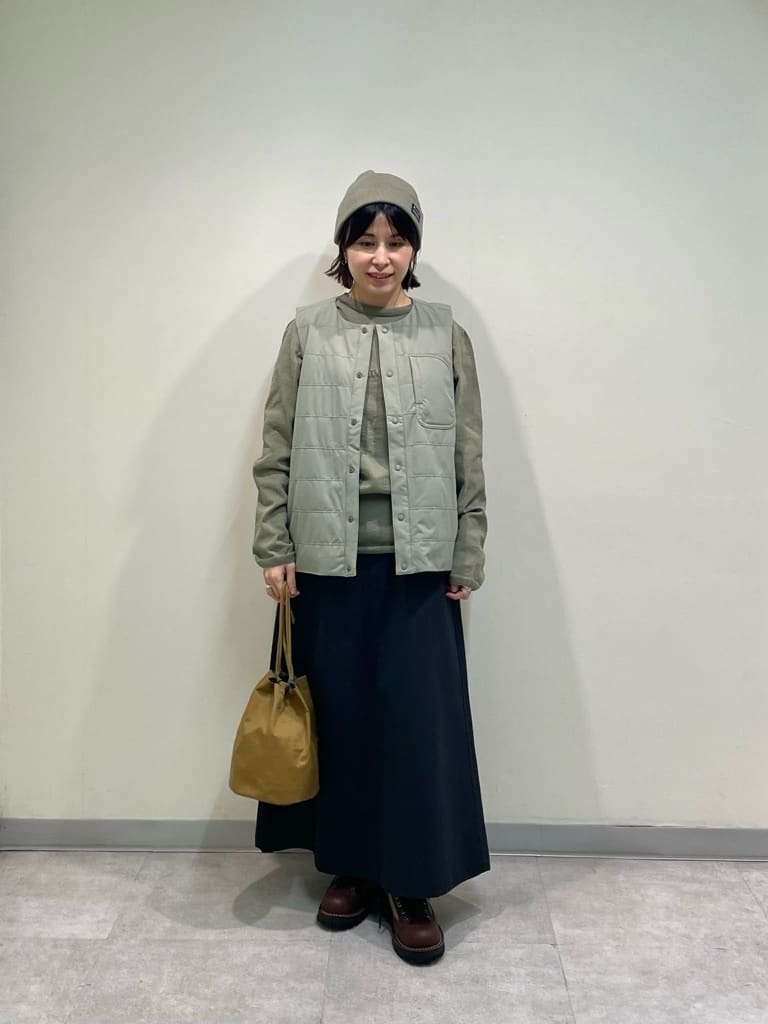 Snow PeakのFlexible Insulated Vestを使ったコーディネートを紹介します。｜Rakuten Fashion(楽天ファッション／旧楽天ブランドアベニュー)3529091