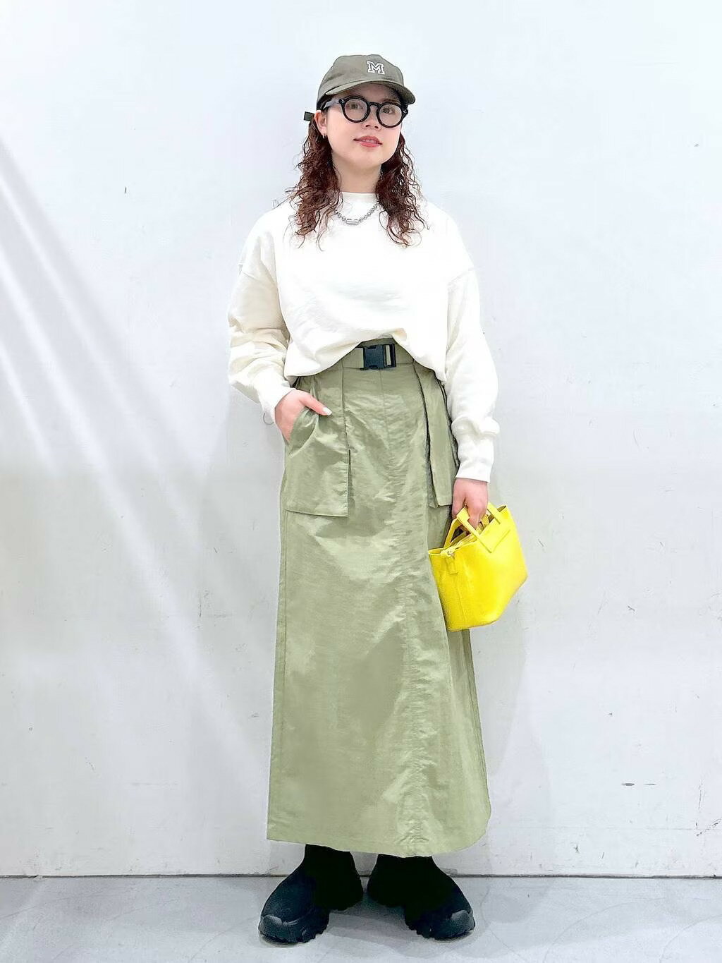 LAKOLEのコーディネートを紹介します。｜Rakuten Fashion(楽天ファッション／旧楽天ブランドアベニュー)3540305