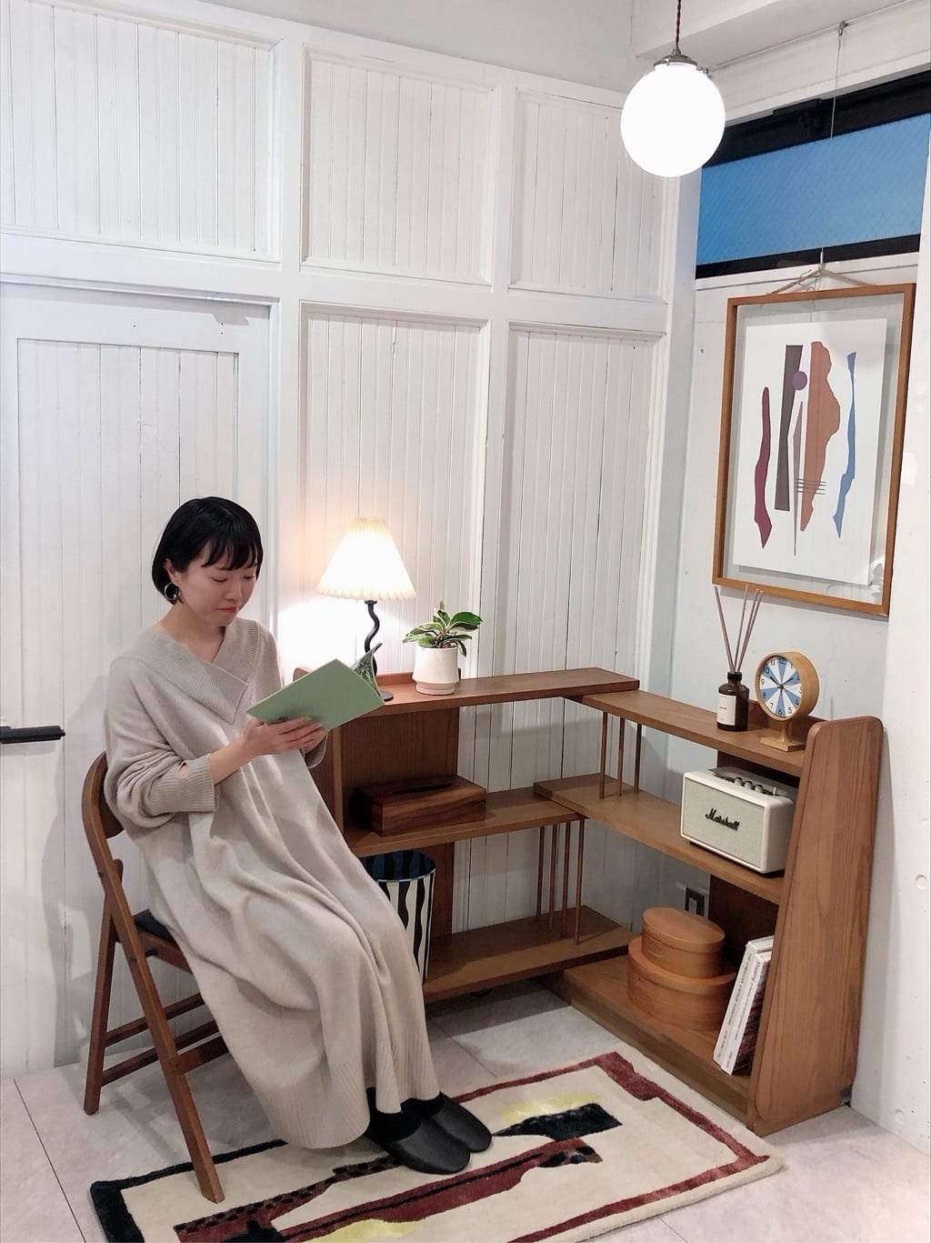 journal standard FurnitureのWAVY TABLE LAMP ウェービー テーブル ランプ 電球付属を使ったコーディネートを紹介します。｜Rakuten Fashion(楽天ファッション／旧楽天ブランドアベニュー)3590676