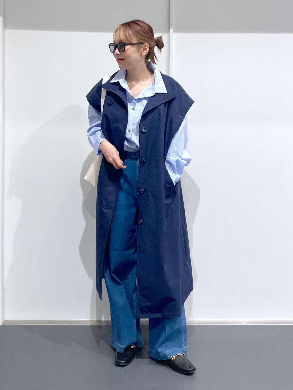 LAKOLEのワンタックワイドデニムを使ったコーディネートを紹介します。｜Rakuten Fashion(楽天ファッション／旧楽天ブランドアベニュー)3592005