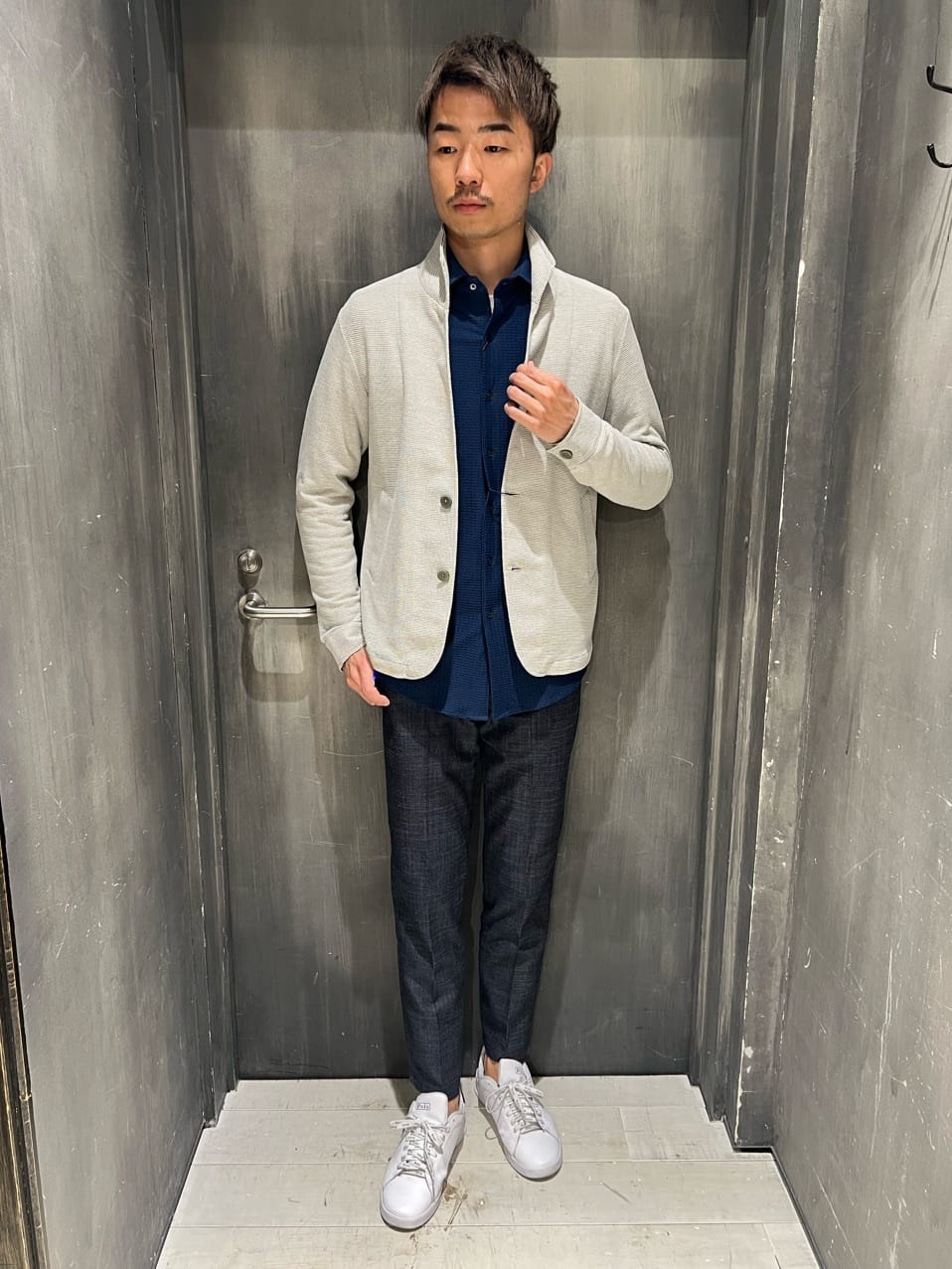 MEN'S BIGIのサッカージャガードワイドカラーシャツを使ったコーディネートを紹介します。｜Rakuten Fashion(楽天ファッション／旧楽天ブランドアベニュー)3605352