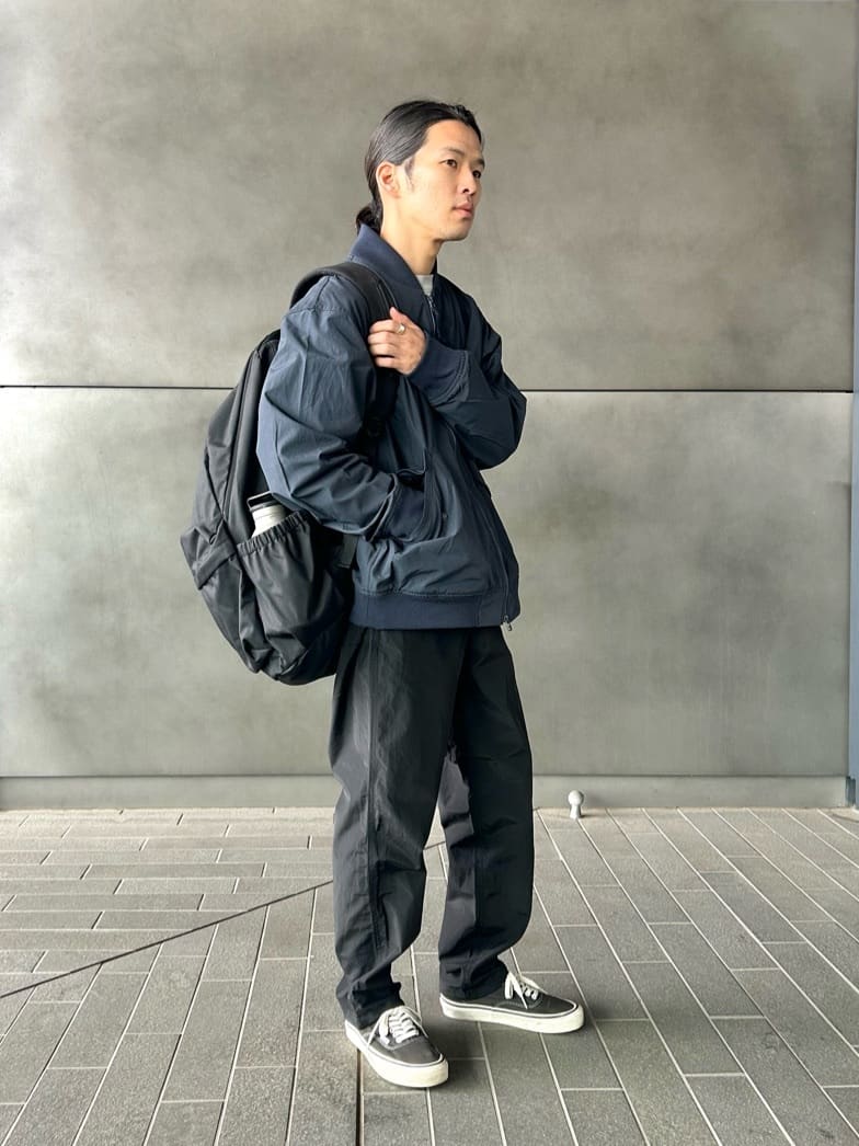 Snow PeakのRecycled Cotton Sweat Crewneckを使ったコーディネートを紹介します。｜Rakuten Fashion(楽天ファッション／旧楽天ブランドアベニュー)3605874