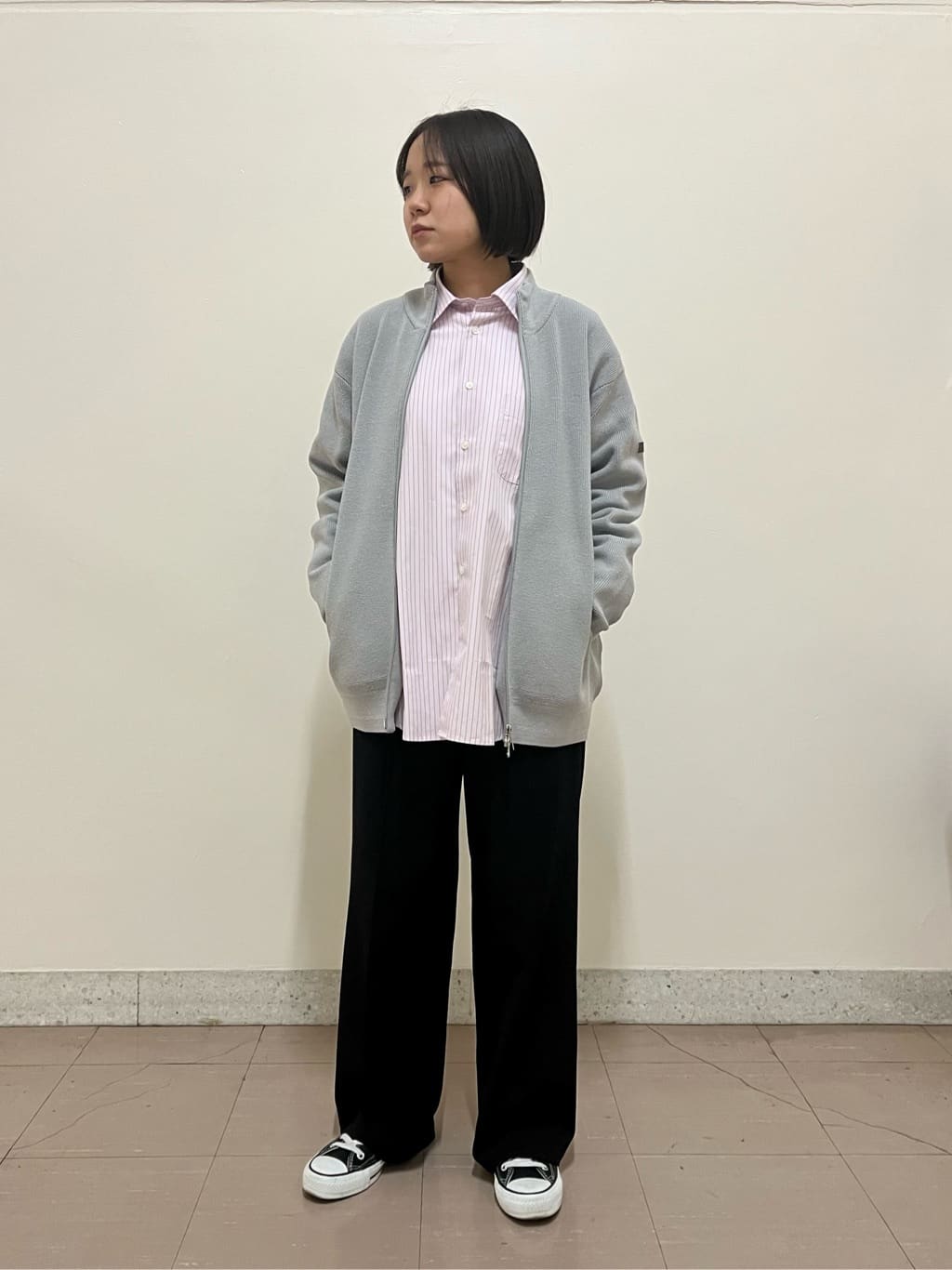 TAKEO KIKUCHIの100/2ストライプ レギュラーカラーシャツを使ったコーディネートを紹介します。｜Rakuten Fashion(楽天ファッション／旧楽天ブランドアベニュー)3608231