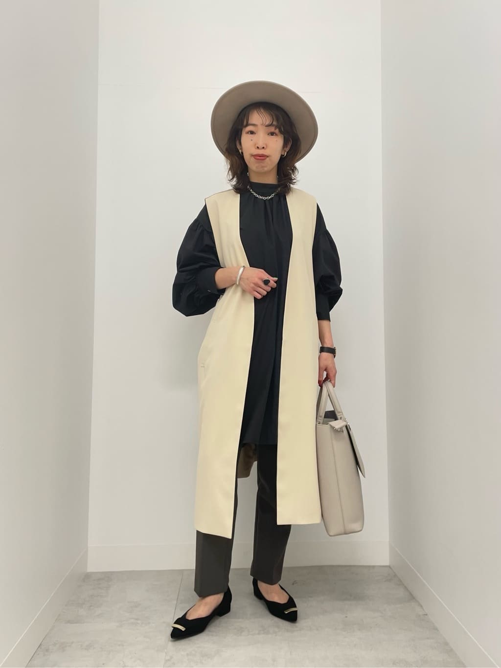 Vinのコーディネートを紹介します。｜Rakuten Fashion(楽天ファッション／旧楽天ブランドアベニュー)3620236