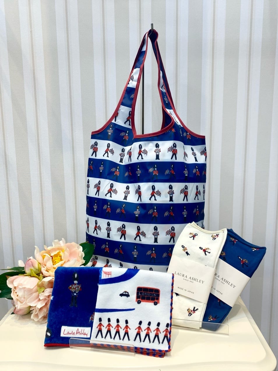 LAURA ASHLEY | 大好評につき追加!近沢レース店*ローラ アシュレイ