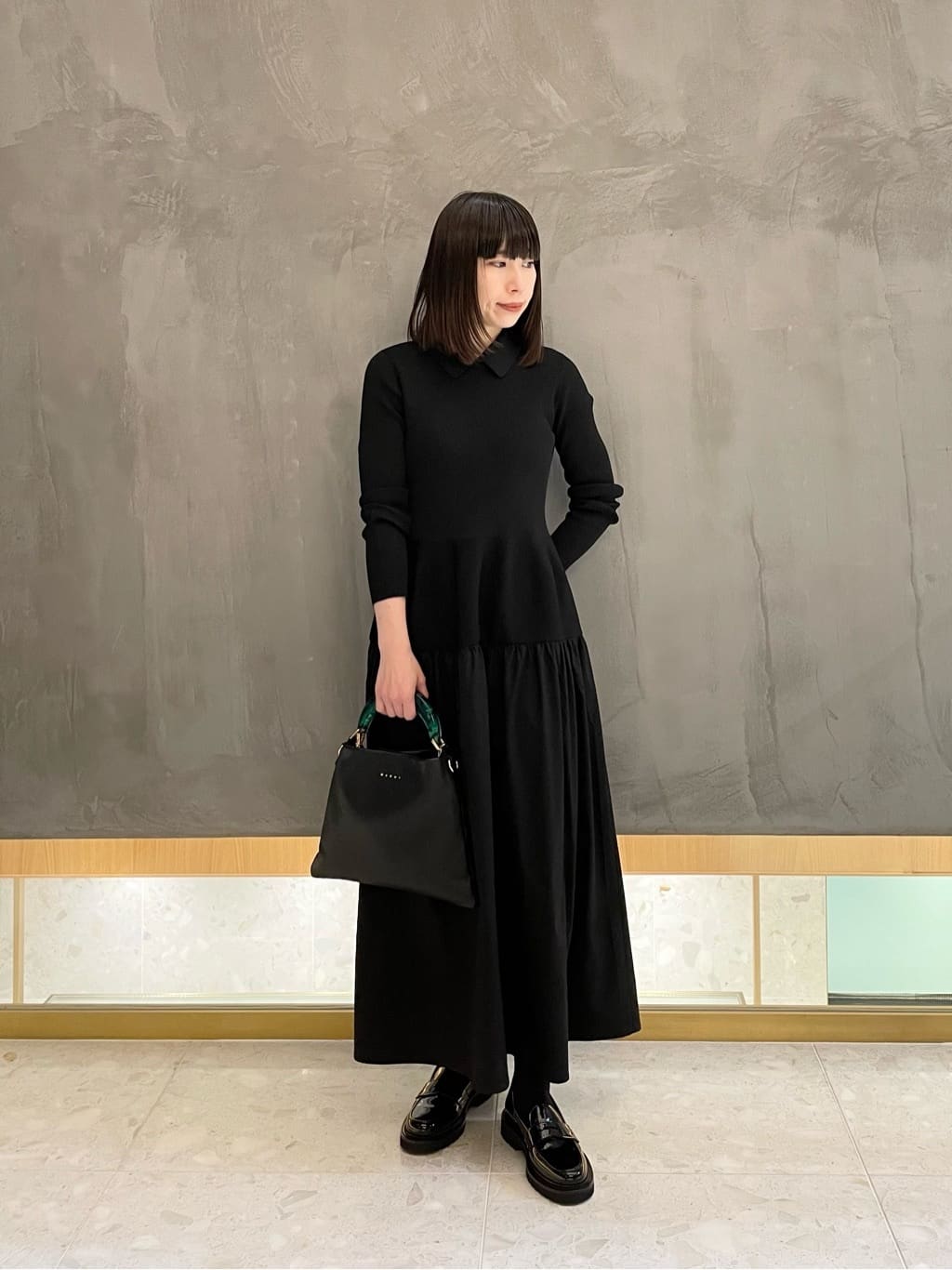 新品タグ付！UNITED ARROWSフィット＆フレア 2WAYニットワンピース