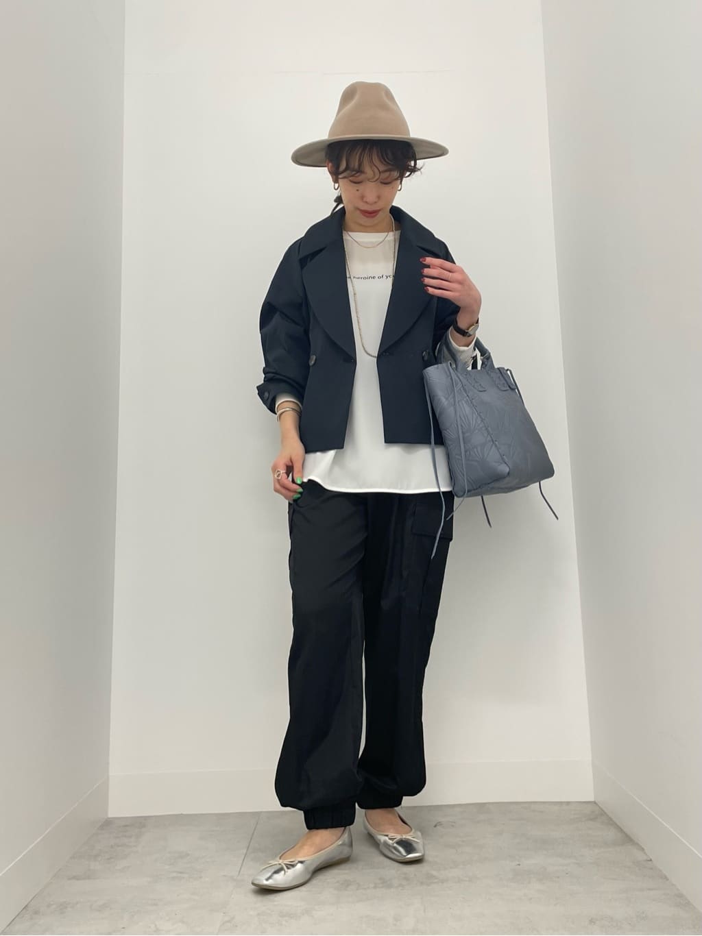 Vinのコーディネートを紹介します。｜Rakuten Fashion(楽天ファッション／旧楽天ブランドアベニュー)3654846