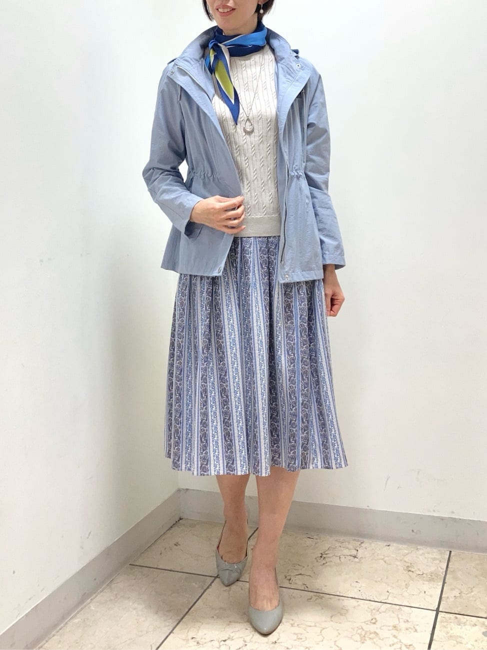 NEWYORKERのNCライトタッサー フーデッドショートコートを使ったコーディネートを紹介します。｜Rakuten Fashion(楽天ファッション／旧楽天ブランドアベニュー)3664366