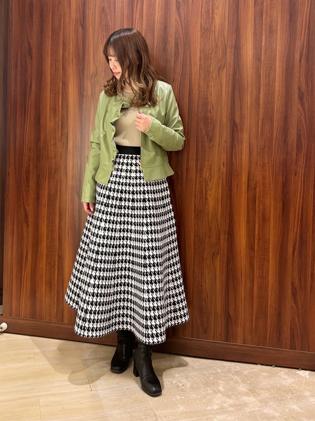 Vinのコーディネートを紹介します。｜Rakuten Fashion(楽天ファッション／旧楽天ブランドアベニュー)3690834