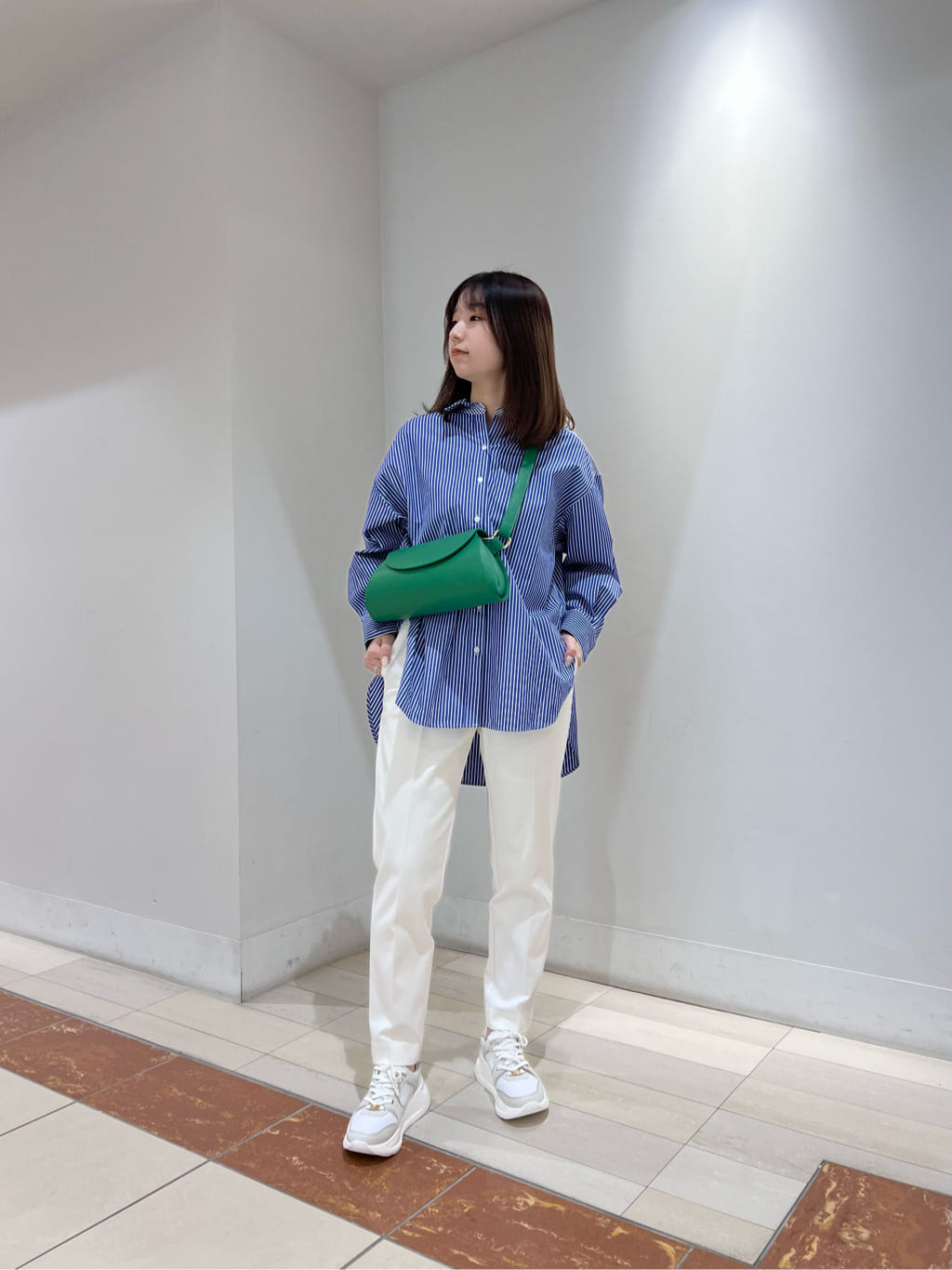 Vinのコーディネートを紹介します。｜Rakuten Fashion(楽天ファッション／旧楽天ブランドアベニュー)3690894