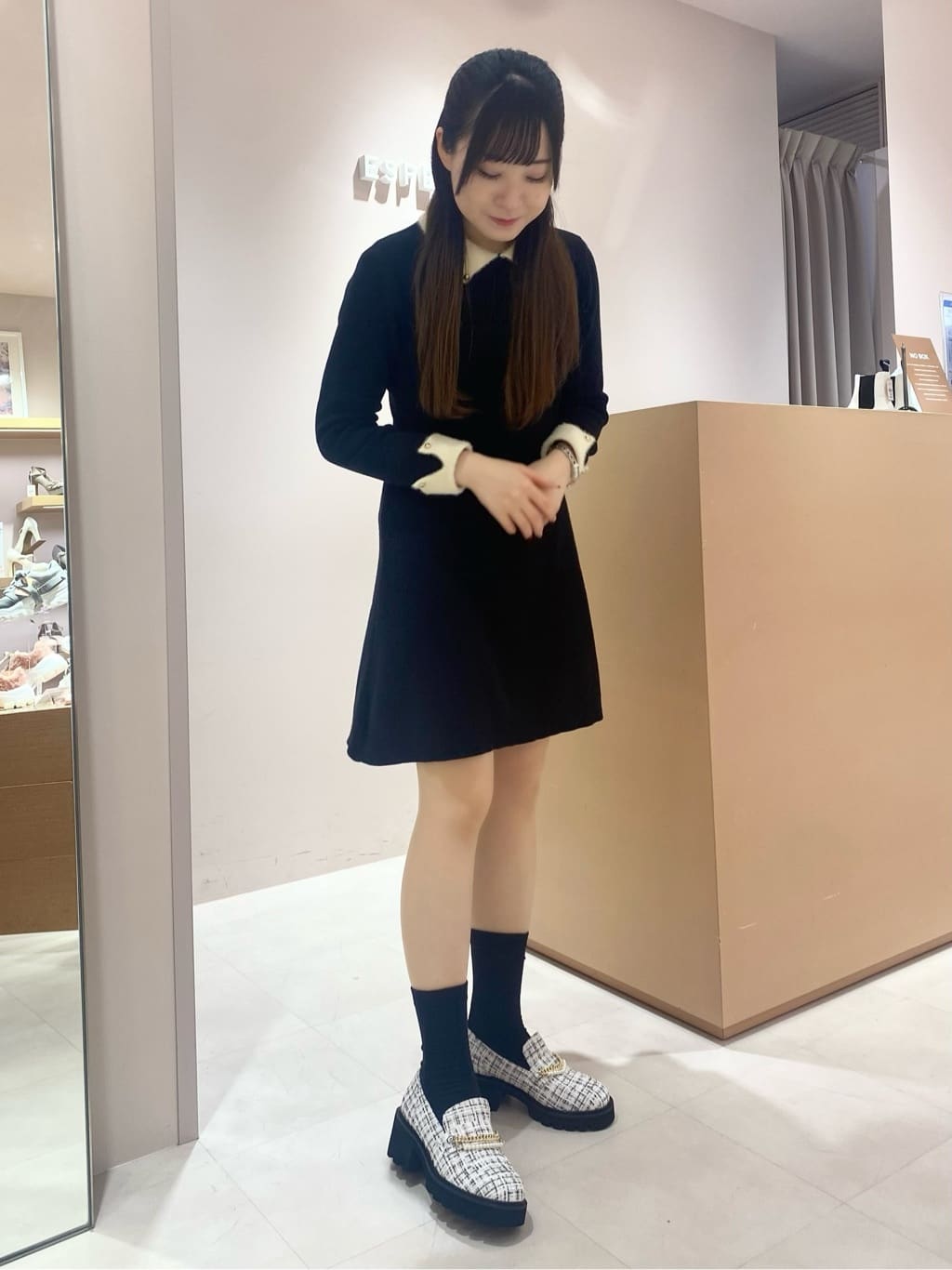 ESPERANZAのチェーン&パール調モチーフローファー 24SSを使ったコーディネートを紹介します。｜Rakuten Fashion(楽天ファッション／旧楽天ブランドアベニュー)3693071