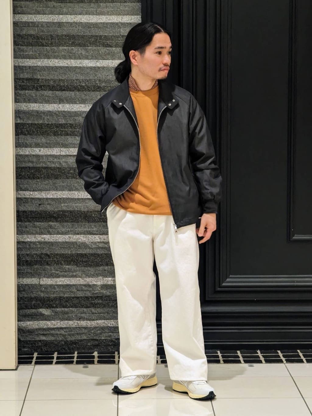 EDIFICEのコーディネートを紹介します。｜Rakuten Fashion(楽天ファッション／旧楽天ブランドアベニュー)3717008