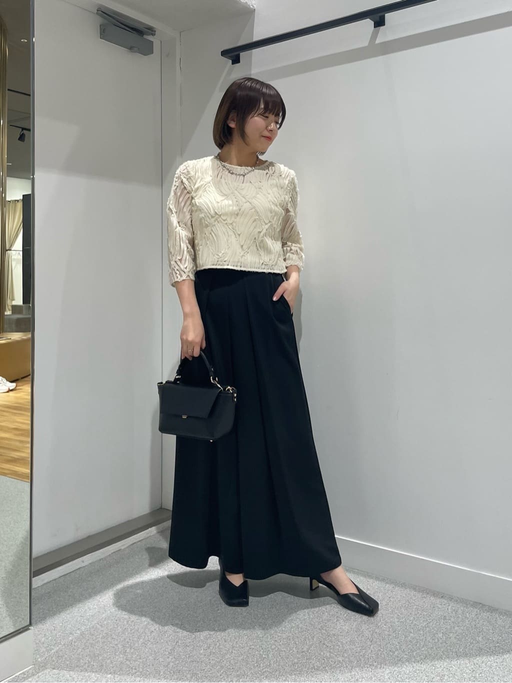 LASUDのコーディネートを紹介します。｜Rakuten Fashion(楽天ファッション／旧楽天ブランドアベニュー)3743843