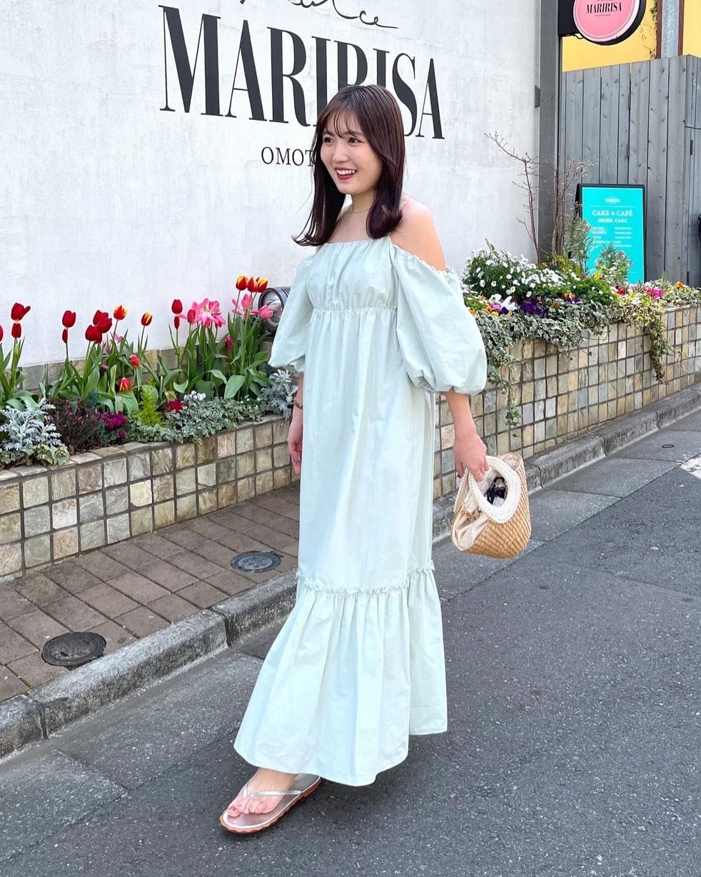 La boutique BonBonの3WAYボリュームスリーブワンピースを使った  