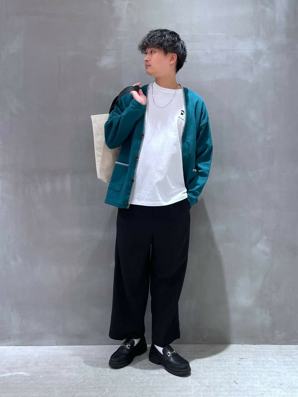 LAKOLEのタンクソールビットローファーを使ったコーディネートを紹介します。｜Rakuten Fashion(楽天ファッション／旧楽天ブランドアベニュー)3757069