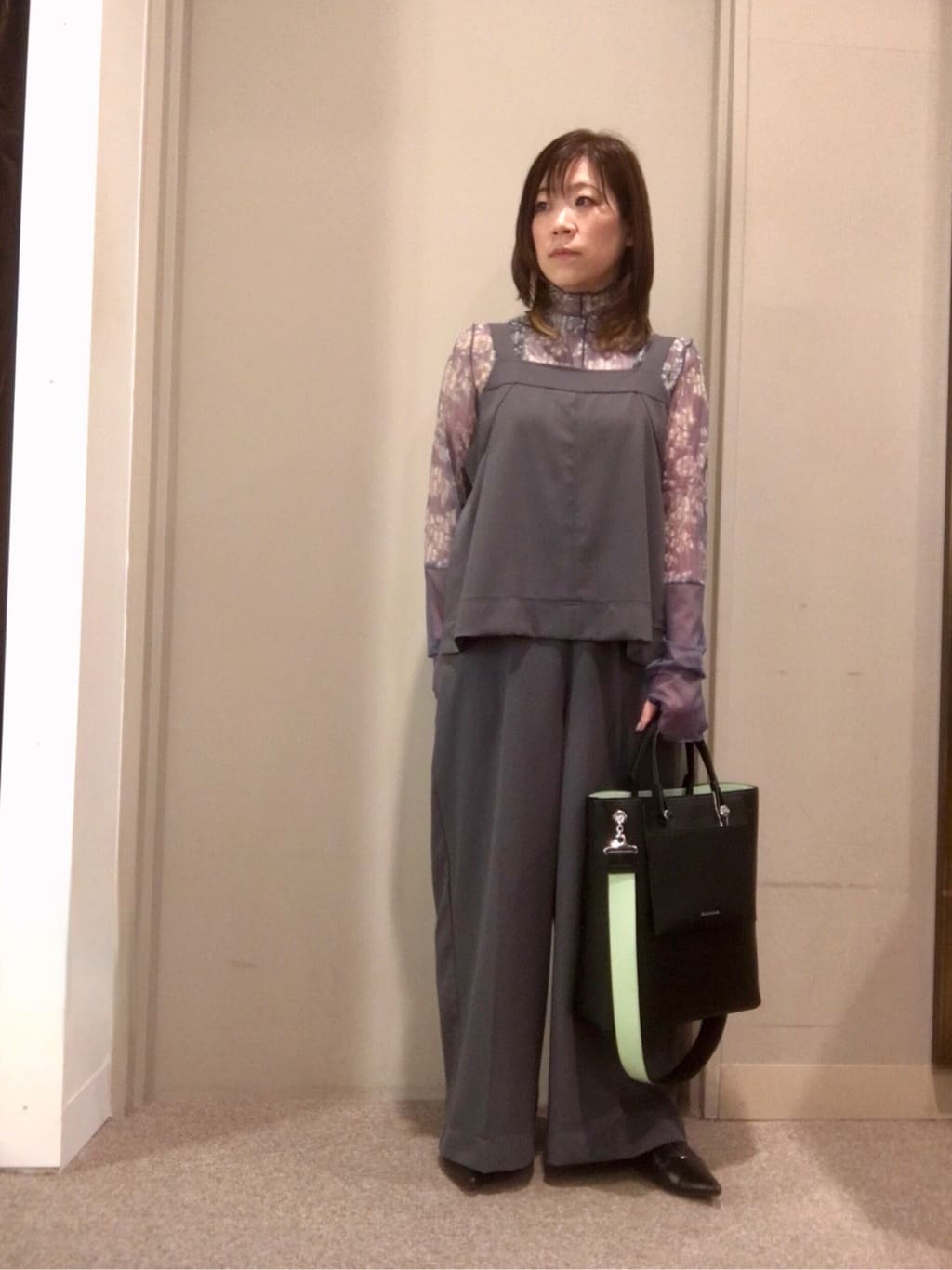 Vinのレイヤードデザインオールインワンを使ったコーディネートを紹介します。｜Rakuten Fashion(楽天ファッション／旧楽天ブランドアベニュー)3758261