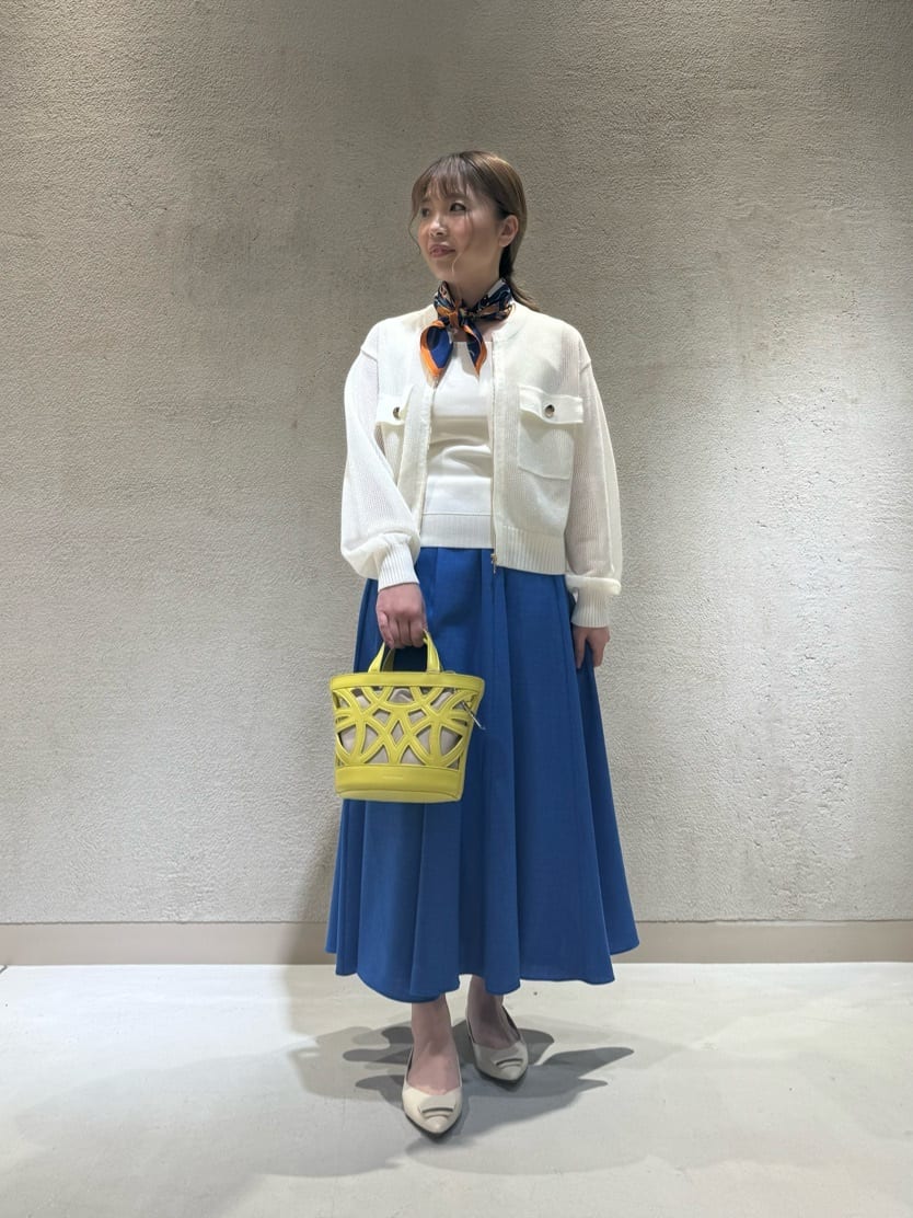 VinのWポケット透かし編みニットジップカーディガンを使ったコーディネートを紹介します。｜Rakuten Fashion(楽天ファッション／旧楽天ブランドアベニュー)3766350