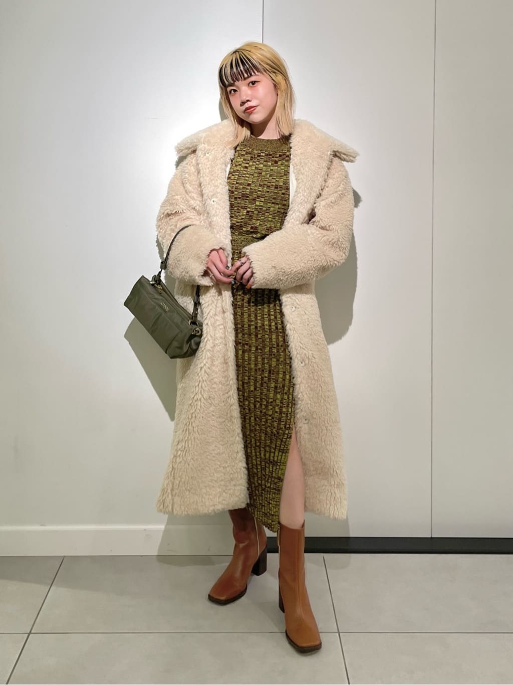 JOURNAL STANDARDのコーディネートを紹介します。｜Rakuten Fashion(楽天ファッション／旧楽天ブランドアベニュー)3767707
