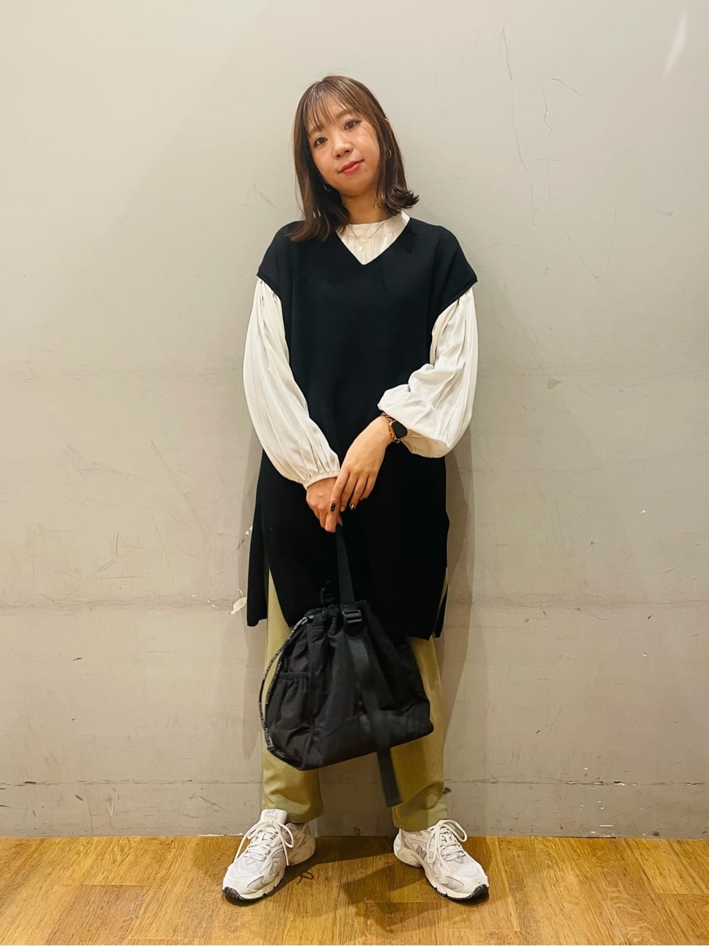 CRAFT STANDARD BOUTIQUEのジレニットワンピースを使ったコーディネートを紹介します。｜Rakuten Fashion(楽天ファッション／旧楽天ブランドアベニュー)3769449