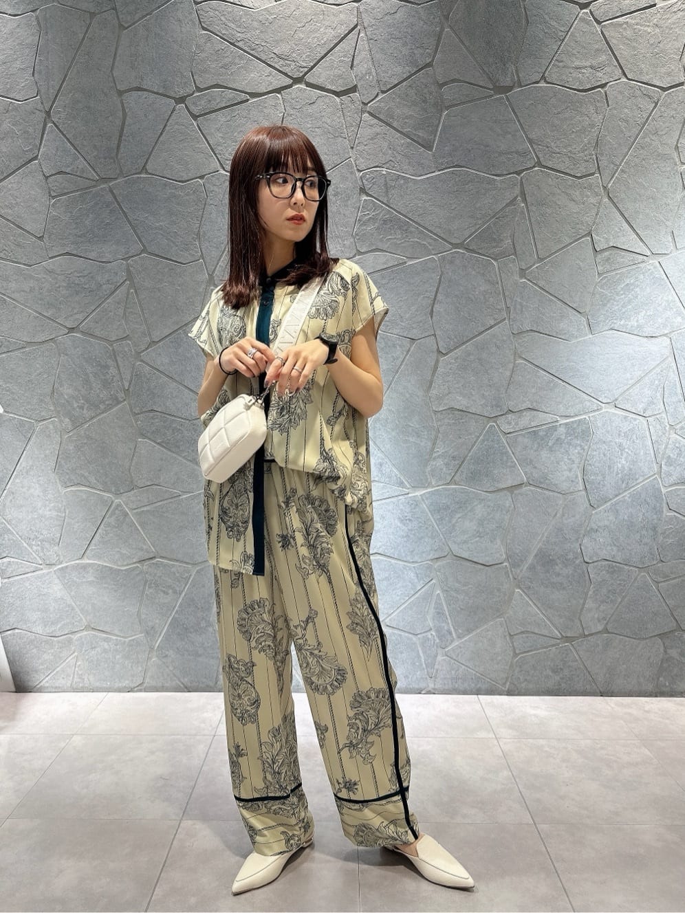 LASUDのコーディネートを紹介します。｜Rakuten Fashion(楽天ファッション／旧楽天ブランドアベニュー)3772209