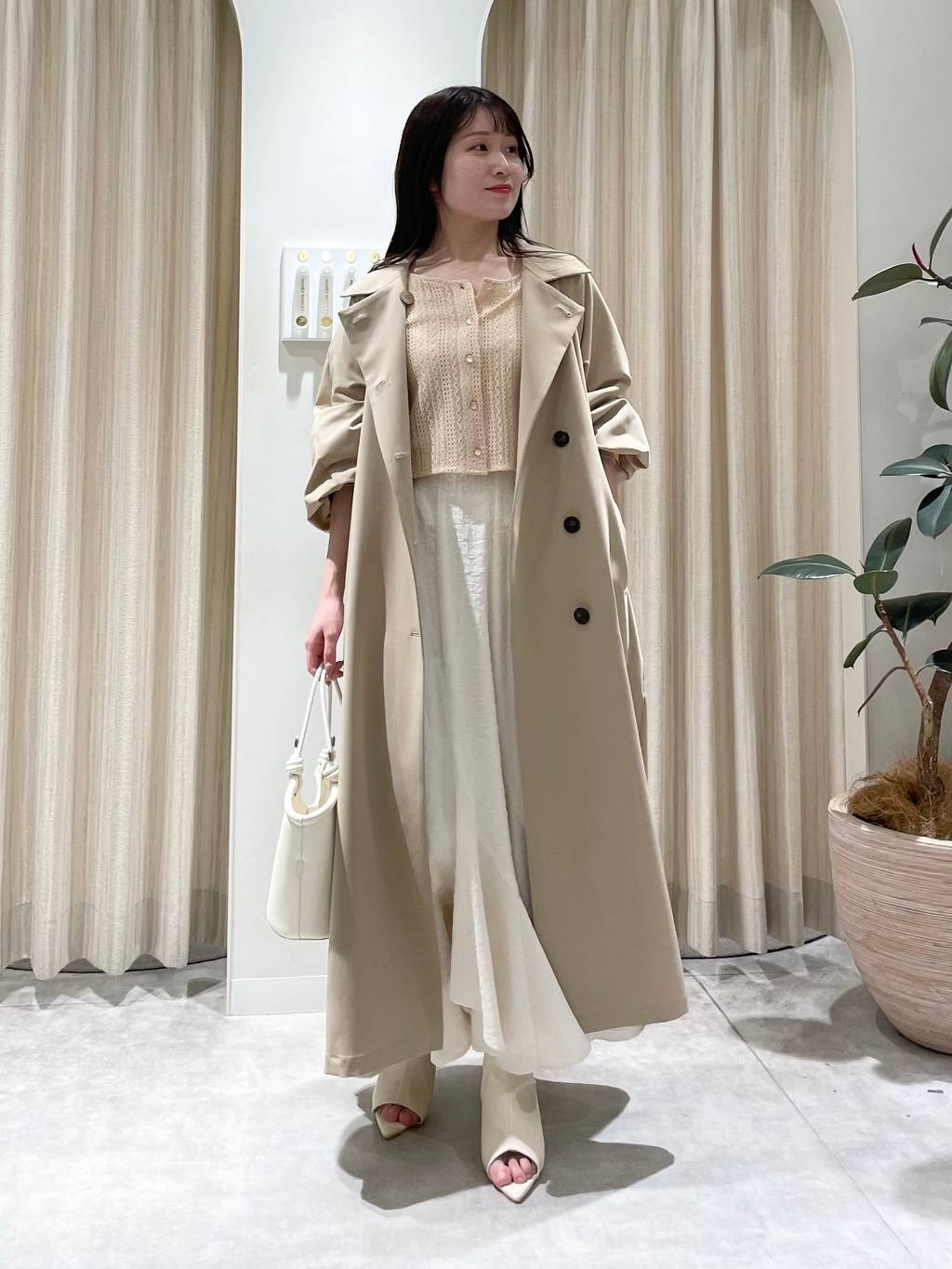 mysty womanの【堀未央奈さん着用アイテム】バケツ型BAGを使ったコーディネートを紹介します。｜Rakuten Fashion(楽天ファッション／旧楽天ブランドアベニュー)3782070