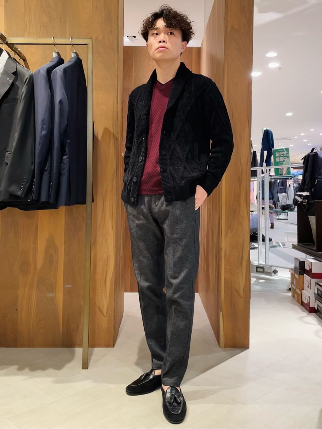 MEN'S BIGIの5Gモールケーブルカーディガンを使ったコーディネートを紹介します。｜Rakuten Fashion(楽天ファッション／旧楽天ブランドアベニュー)3782178