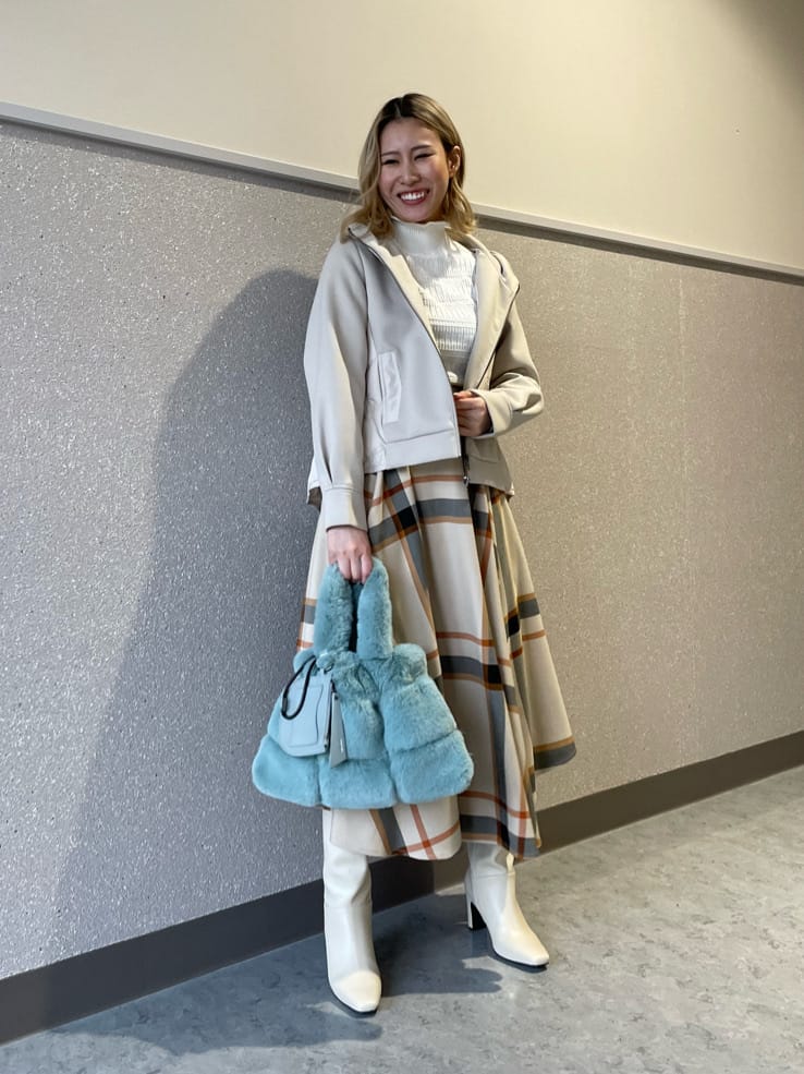 Vinのコーディネートを紹介します。｜Rakuten Fashion(楽天ファッション／旧楽天ブランドアベニュー)3796559