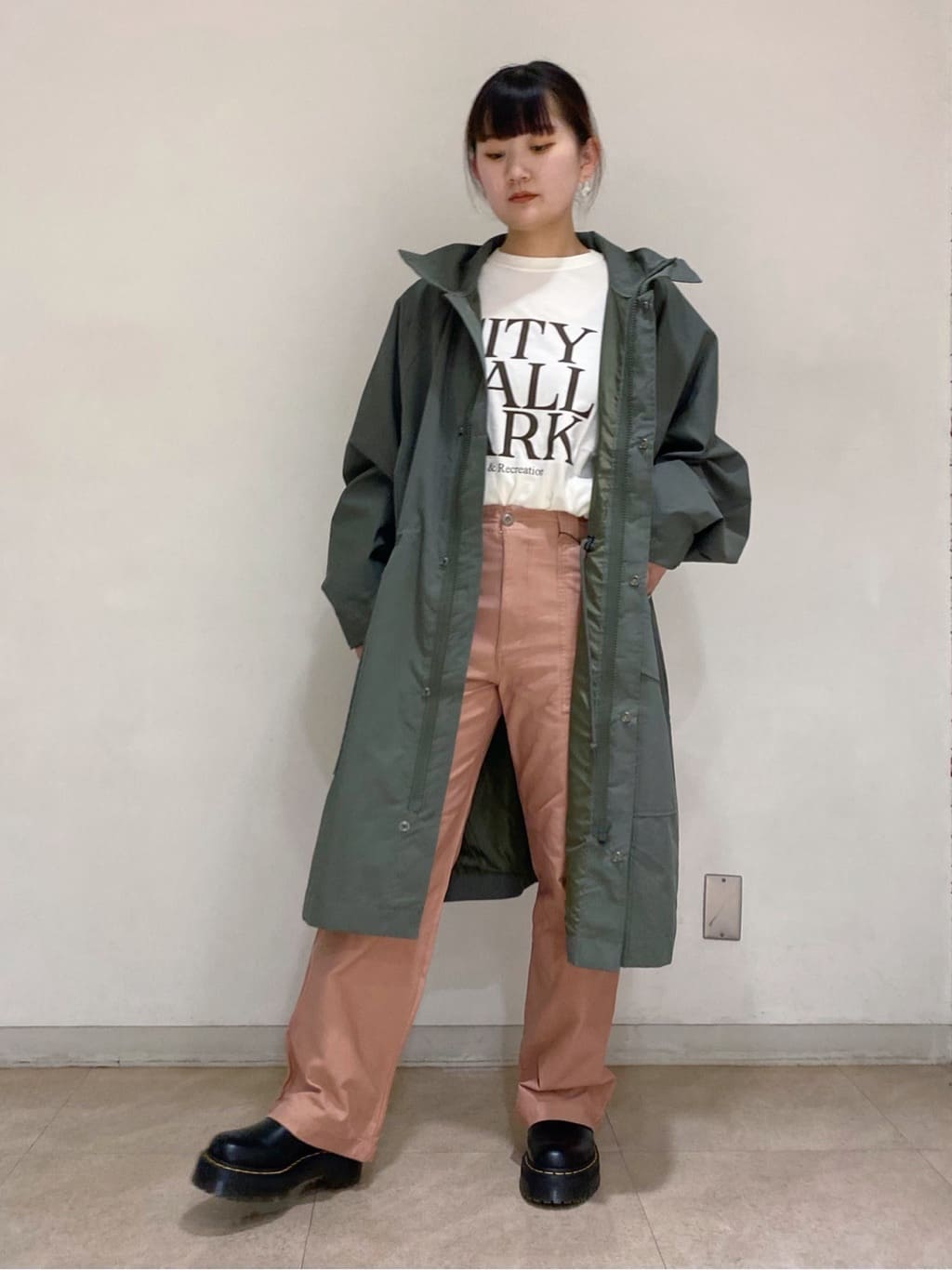 JOURNAL STANDARDのコーディネートを紹介します。｜Rakuten Fashion(楽天ファッション／旧楽天ブランドアベニュー)3800425
