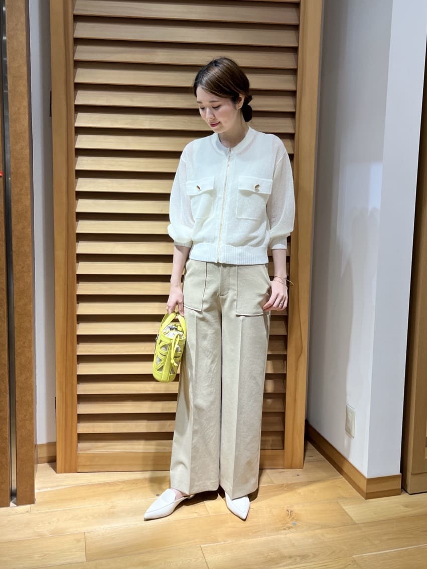 VinのWポケット透かし編みニットジップカーディガンを使ったコーディネートを紹介します。｜Rakuten Fashion(楽天ファッション／旧楽天ブランドアベニュー)3801516