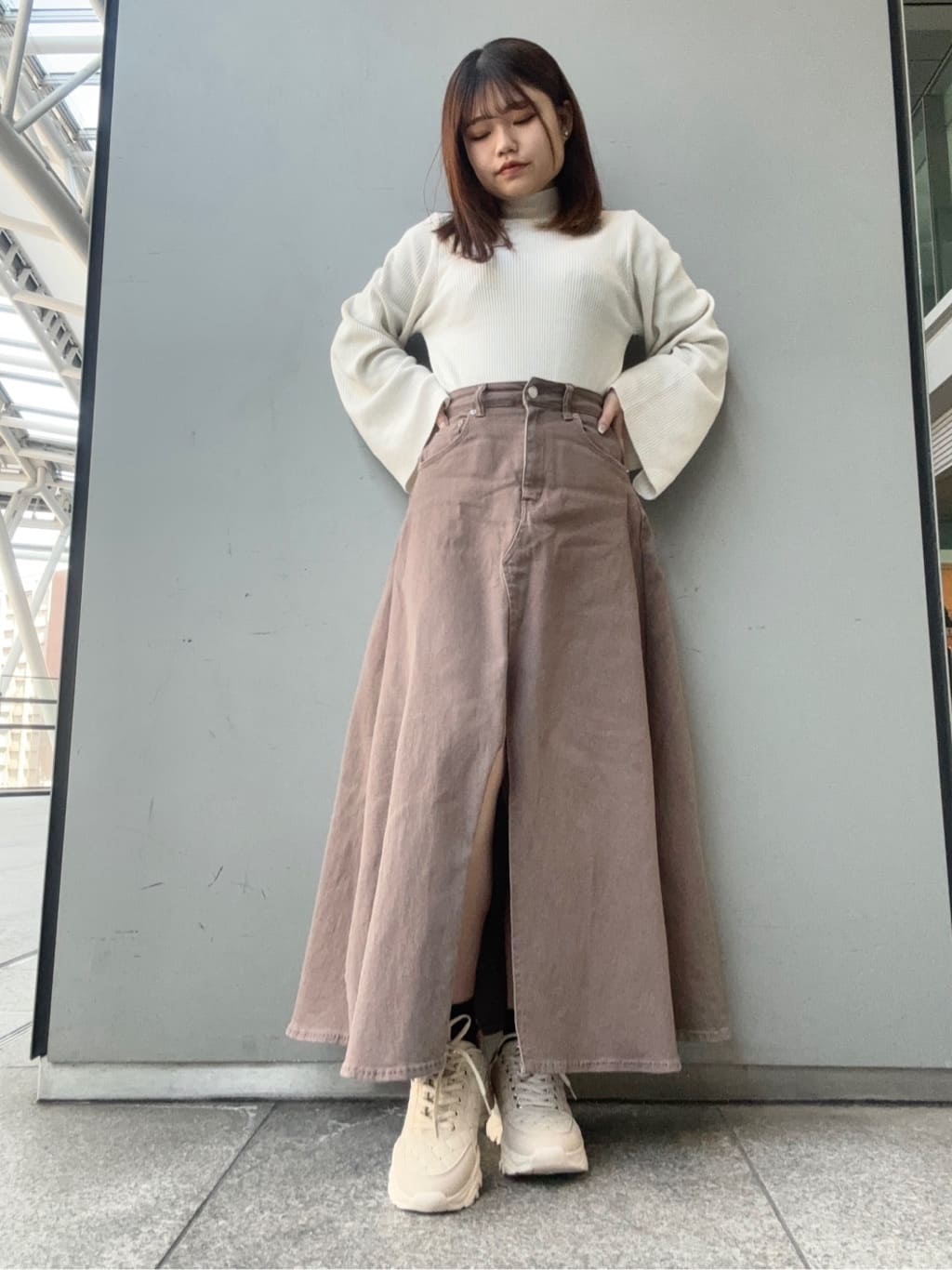 ESPERANZAのキルティングスニーカー 24SSを使ったコーディネートを紹介します。｜Rakuten Fashion(楽天ファッション／旧楽天ブランドアベニュー)3804312