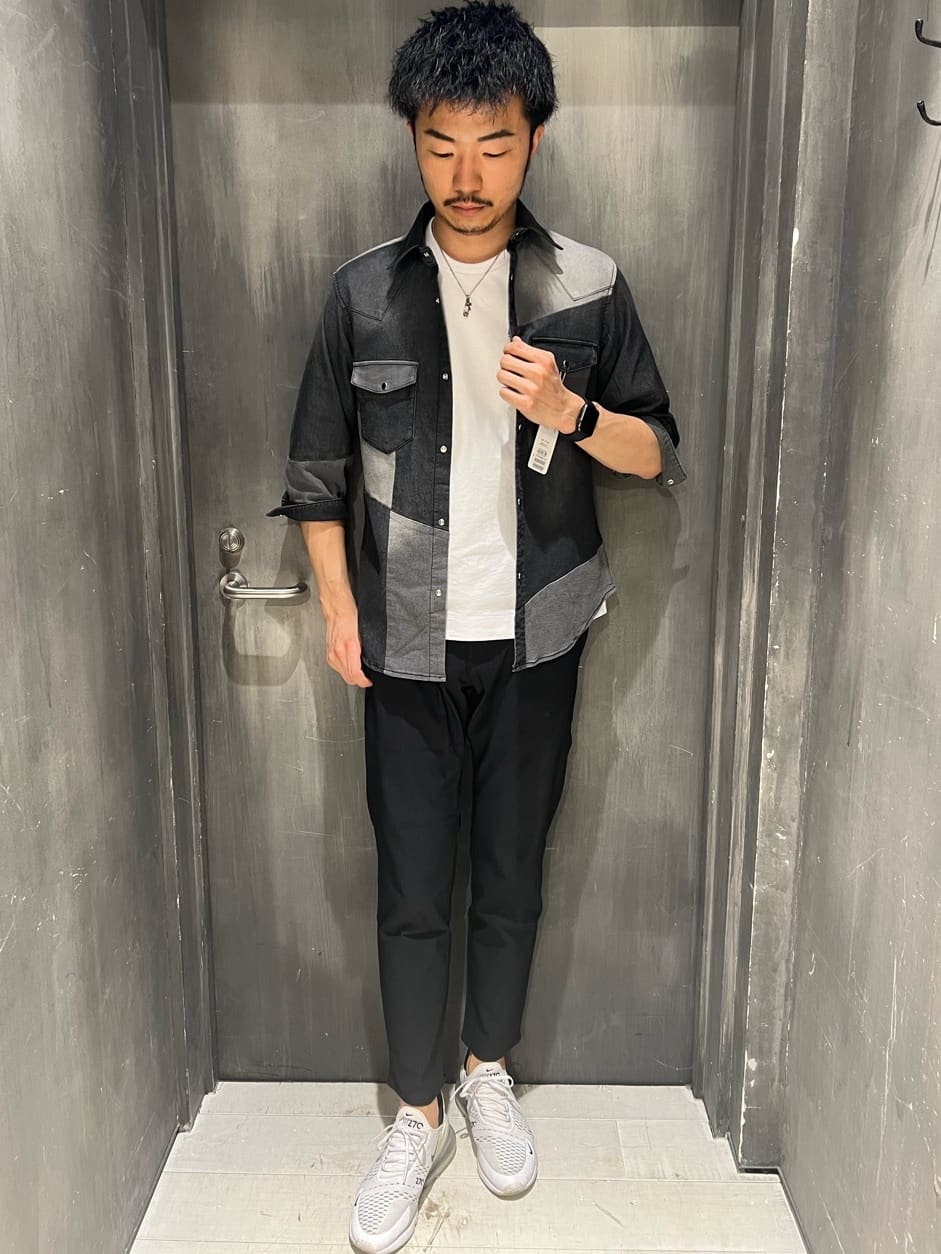 MEN'S BIGIのシルケットスムースクルーネックテーラーTシャツを使ったコーディネートを紹介します。｜Rakuten Fashion(楽天ファッション／旧楽天ブランドアベニュー)3827234