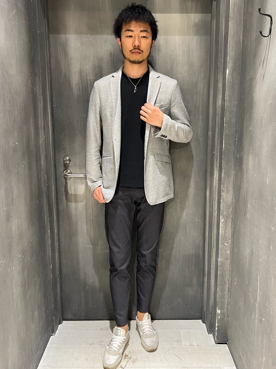 MEN'S BIGIのシルケットスムースクルーネックテーラーTシャツを使ったコーディネートを紹介します。｜Rakuten Fashion(楽天ファッション／旧楽天ブランドアベニュー)3827266