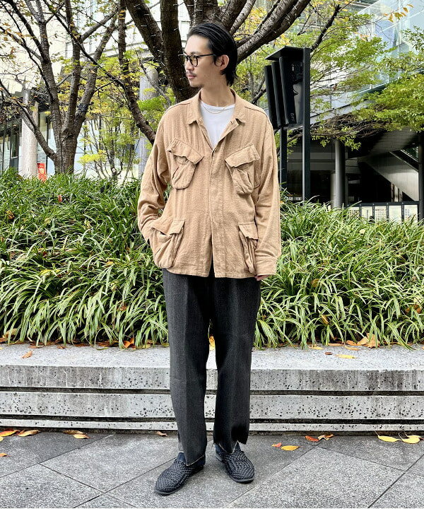 BEAMS OUTLETのBEAMS / カットオフ トラウザーを使ったコーディネートを紹介します。｜Rakuten Fashion(楽天ファッション／旧楽天ブランドアベニュー)3837292