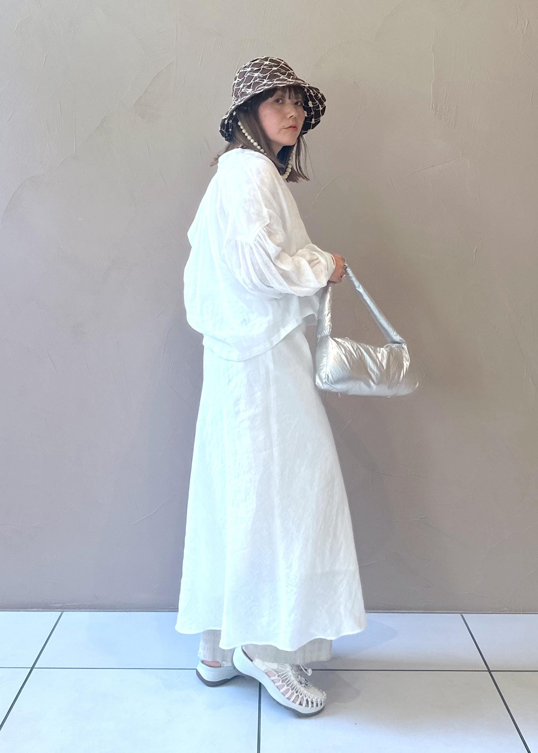 SALON adam et rope'のコーディネートを紹介します。｜Rakuten Fashion(楽天ファッション／旧楽天ブランドアベニュー)3944869