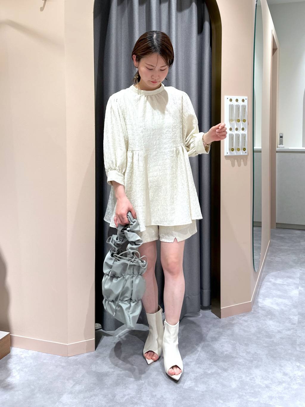mysty womanのコーディネートを紹介します。｜Rakuten Fashion(楽天ファッション／旧楽天ブランドアベニュー)3847015