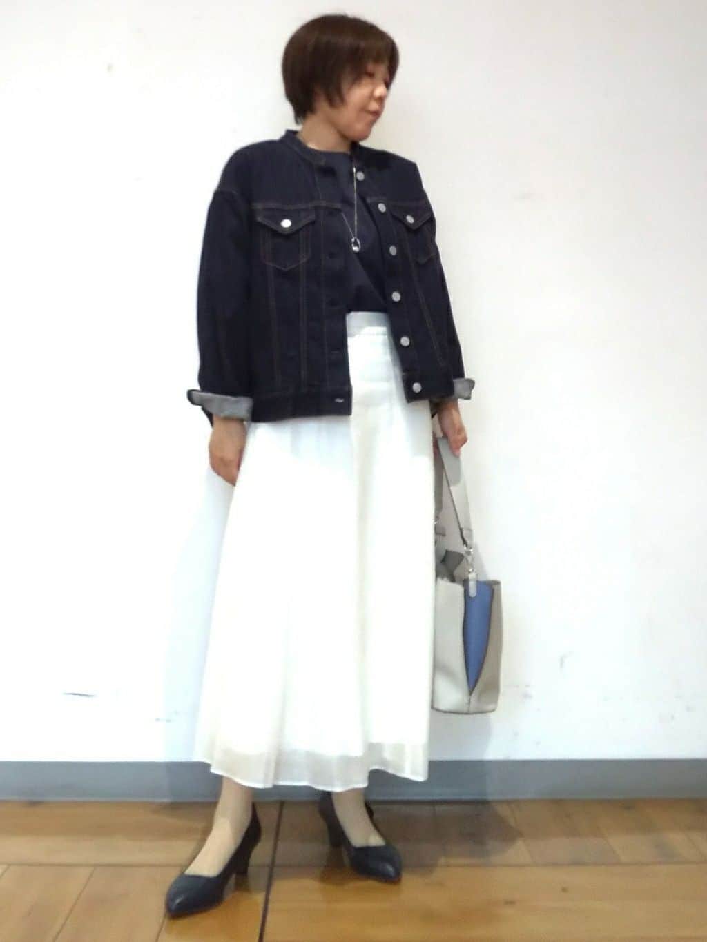 Reflectの【洗える】キレイめデニムジャケットを使ったコーディネートを紹介します。｜Rakuten Fashion(楽天ファッション／旧楽天ブランドアベニュー)3850580