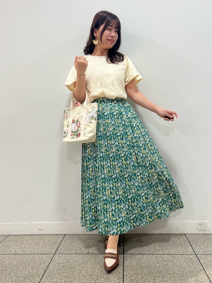 LAURA ASHLEYのコーディネートを紹介します。｜Rakuten Fashion(楽天ファッション／旧楽天ブランドアベニュー)3858077