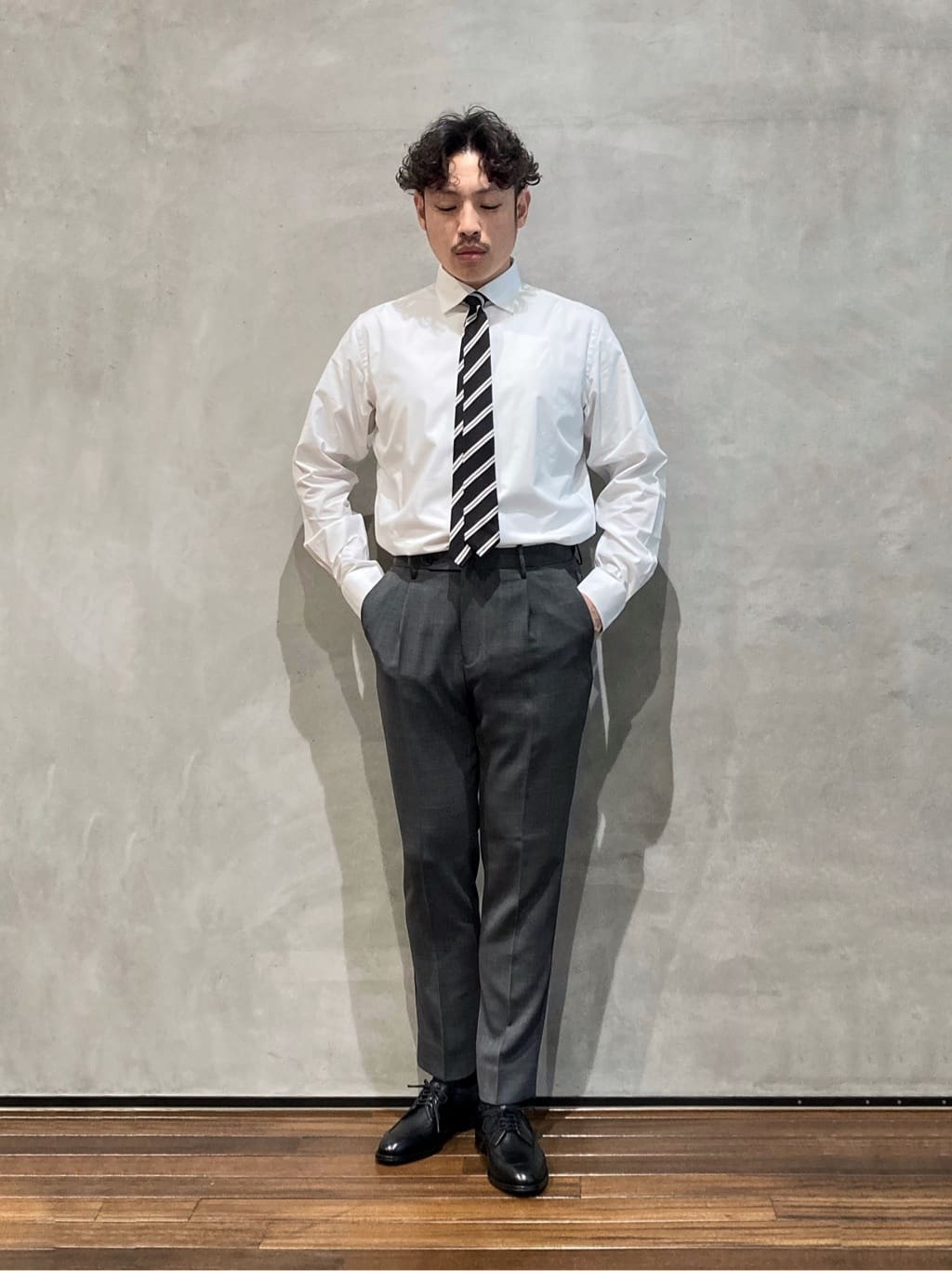 NANO universeのfratelli luigi/別注 シルクタイを使ったコーディネートを紹介します。｜Rakuten Fashion(楽天ファッション／旧楽天ブランドアベニュー)3868566