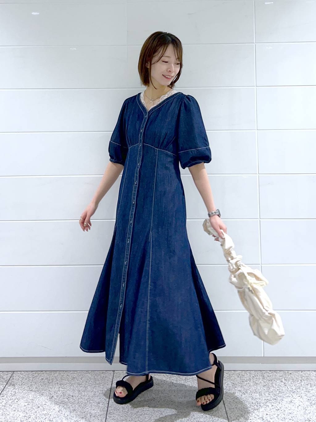 mysty womanのシャーリングナロースポサンを使ったコーディネートを紹介します。｜Rakuten Fashion(楽天ファッション／旧楽天ブランドアベニュー)3875424