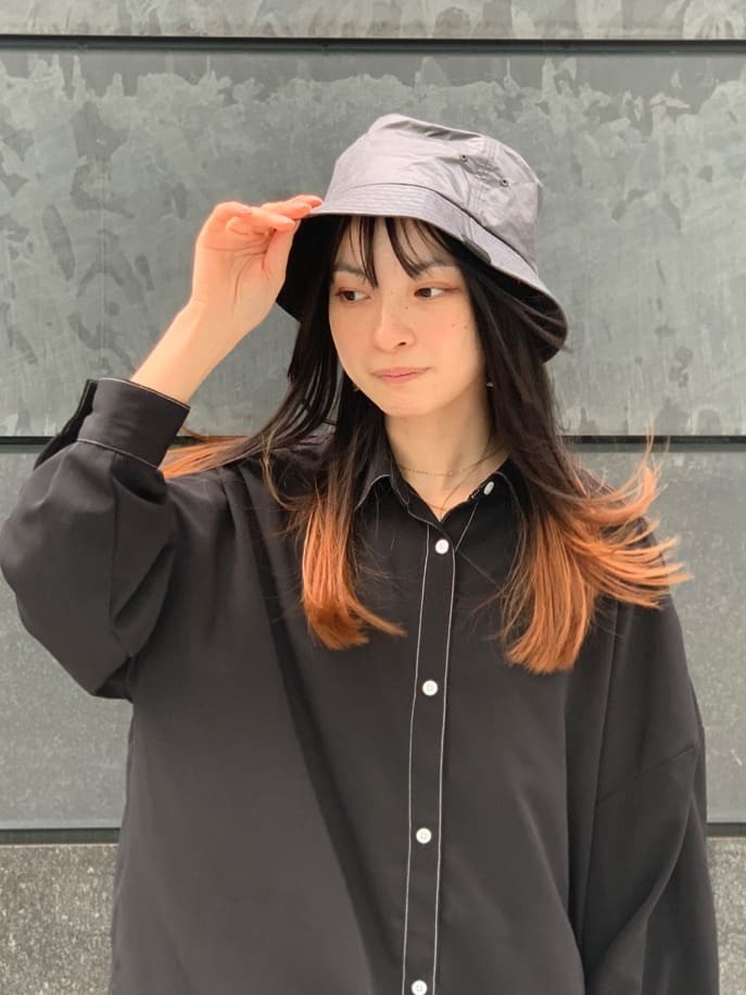 OVERRIDEのarth Ny Waterproof Bucketを使ったコーディネート 