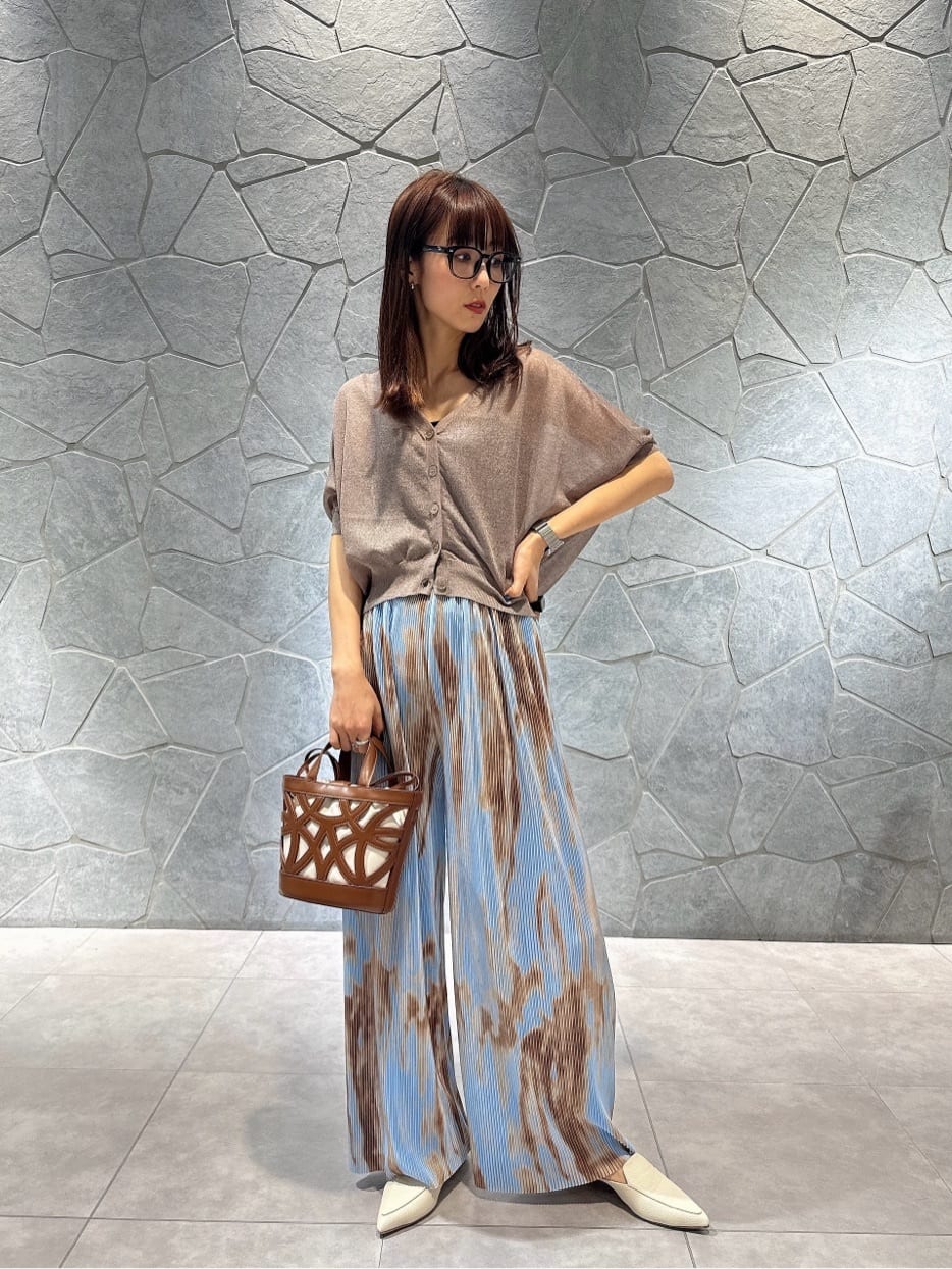 Vinのコーディネートを紹介します。｜Rakuten Fashion(楽天ファッション／旧楽天ブランドアベニュー)3886048