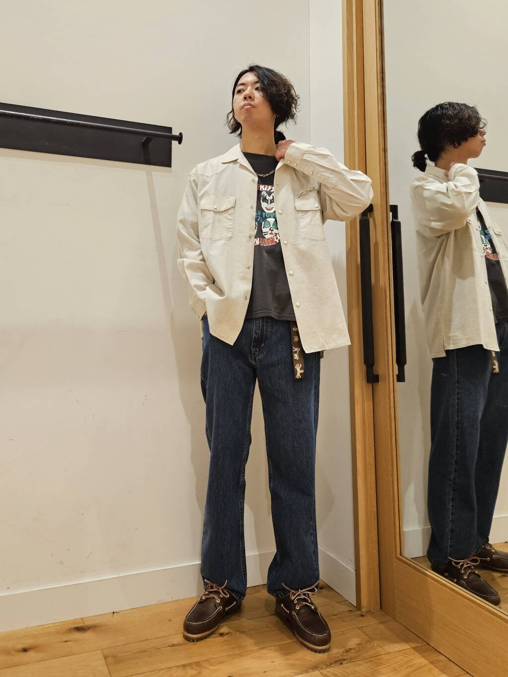 Sonny LabelのLevi's 565 97 LOOSE STRAIGHTを使ったコーディネートを紹介します。｜Rakuten Fashion(楽天ファッション／旧楽天ブランドアベニュー)3890309