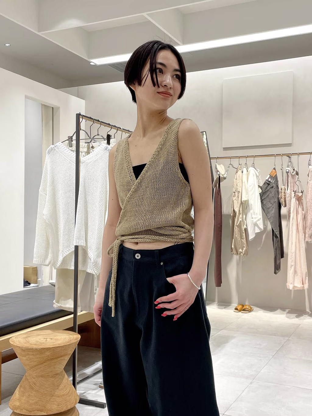 BABYLONEの【MAISON N.H. PARIS】LEYバケットハットを使った