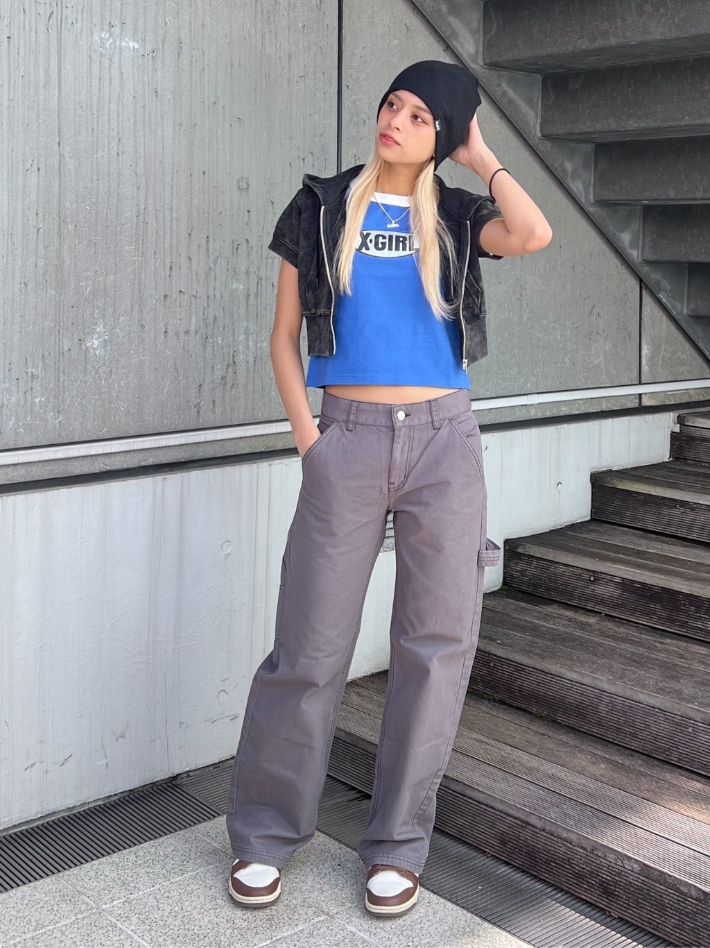 X-girlのGLITTER OVAL LOGO S/S BABY TEE Tシャツ X-girlを使ったコーディネートを紹介します。｜Rakuten Fashion(楽天ファッション／旧楽天ブランドアベニュー)3908274