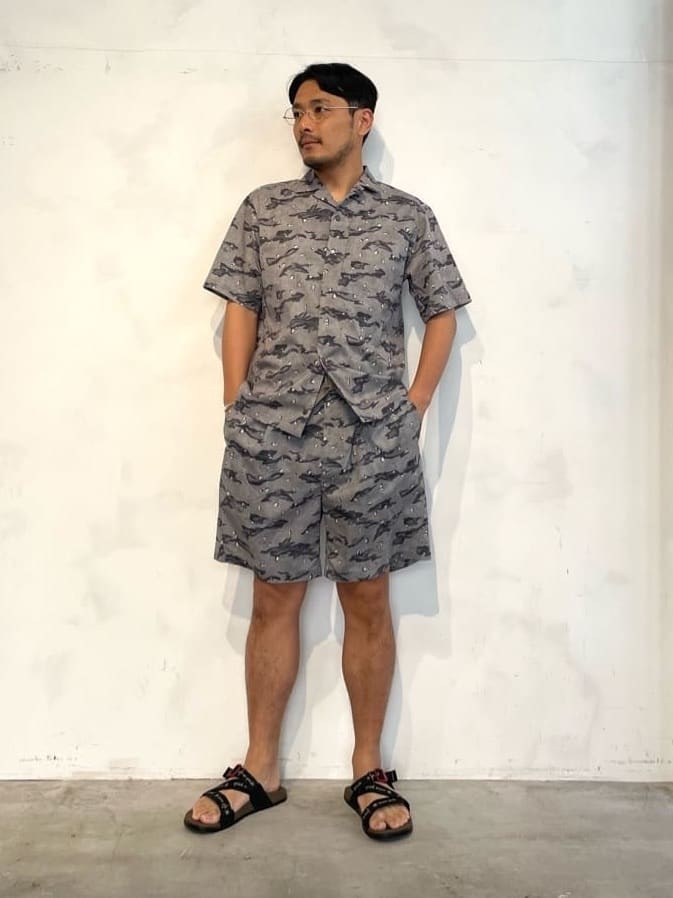 Snow PeakのPrinted Breathable Quick Dry Shirtを使ったコーディネートを紹介します。｜Rakuten Fashion(楽天ファッション／旧楽天ブランドアベニュー)3911773