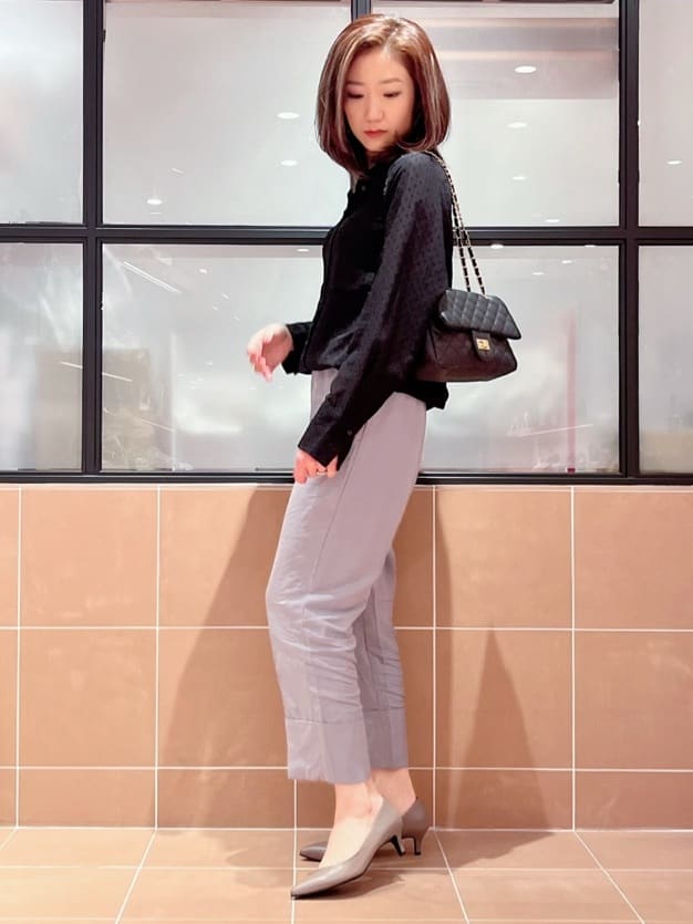 ESPERANZAの履きやすい 疲れにくい 歩きやすいパンプス<約5.5cmヒール> レイン対応 ブラックフォーマル [サイズ21.0~26.0cm]を使ったコーディネートを紹介します。｜Rakuten Fashion(楽天ファッション／旧楽天ブランドアベニュー)3917273