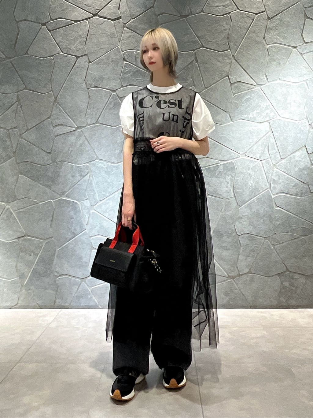 LASUDのコーディネートを紹介します。｜Rakuten Fashion(楽天ファッション／旧楽天ブランドアベニュー)3921801